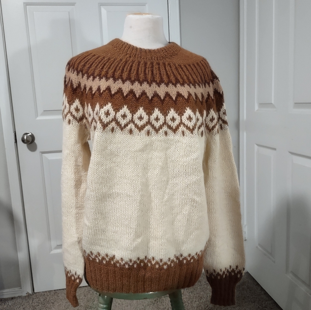 Vintage Handmade Andean Imports 100% Alpaca Wool Beige/Brown Sweater Size M